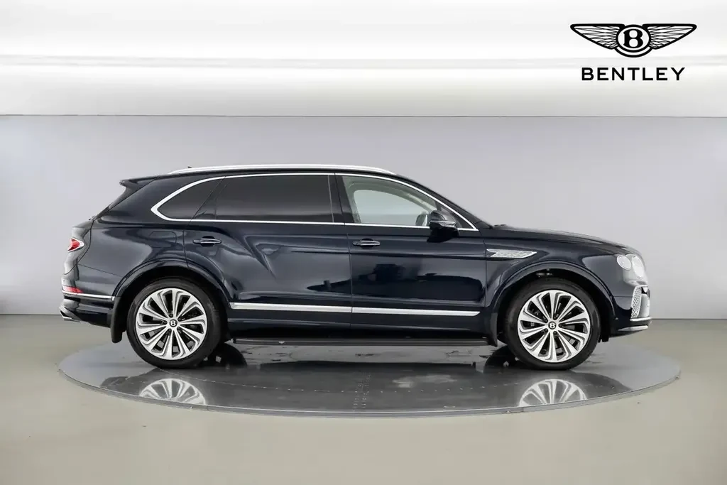 Bentley Bentayga, 3/10