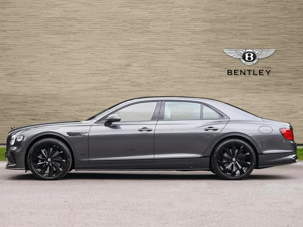 Bentley Flying Spur, 5/10