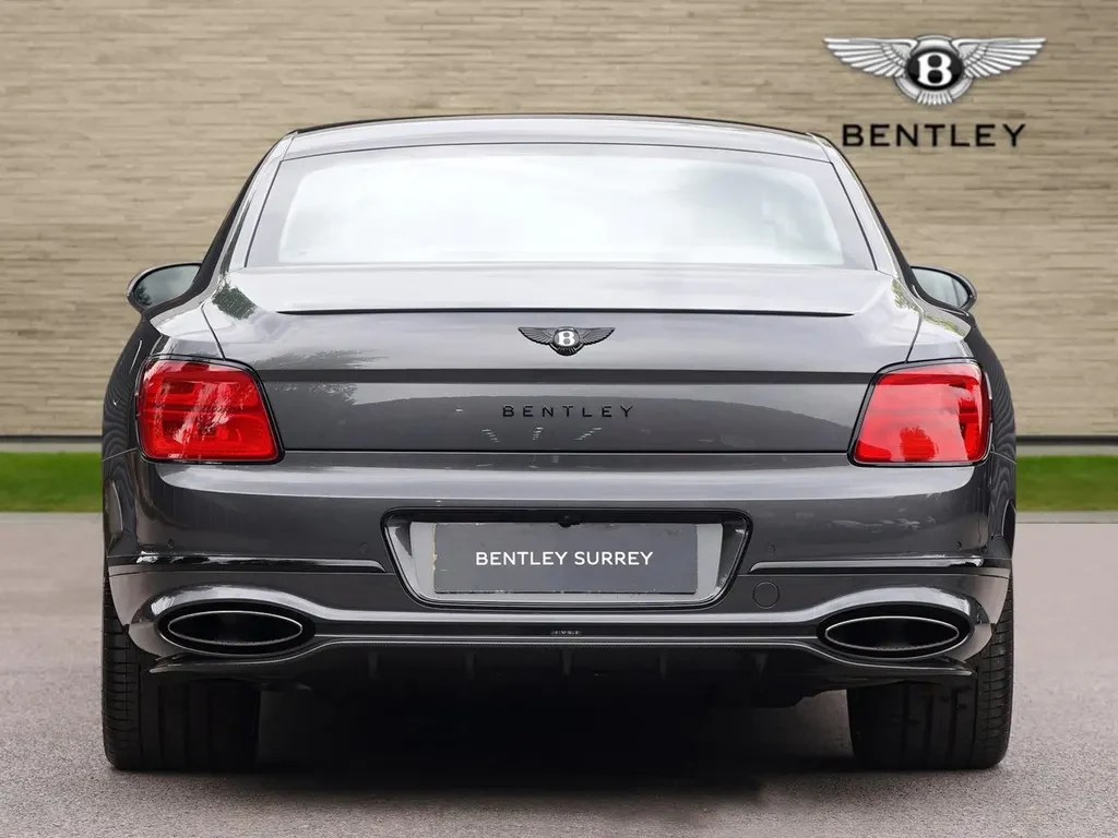 Bentley Flying Spur, 8/10