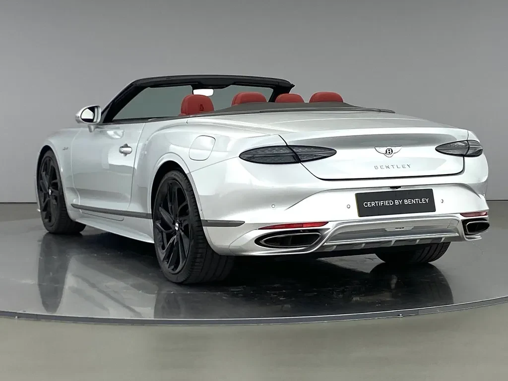 Bentley Continental GTC, 7/10