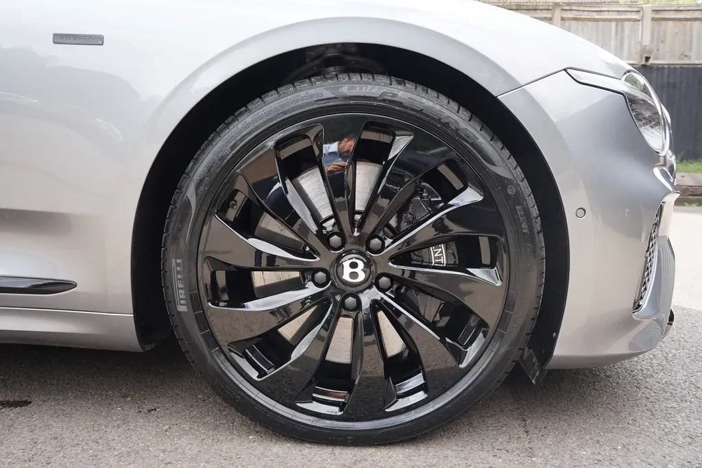 Bentley Continental GTC, 6/10