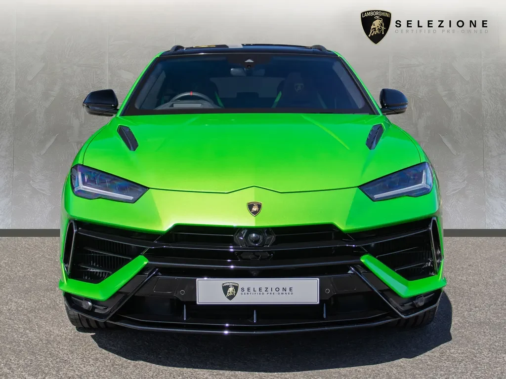 Lamborghini Urus, 4/10