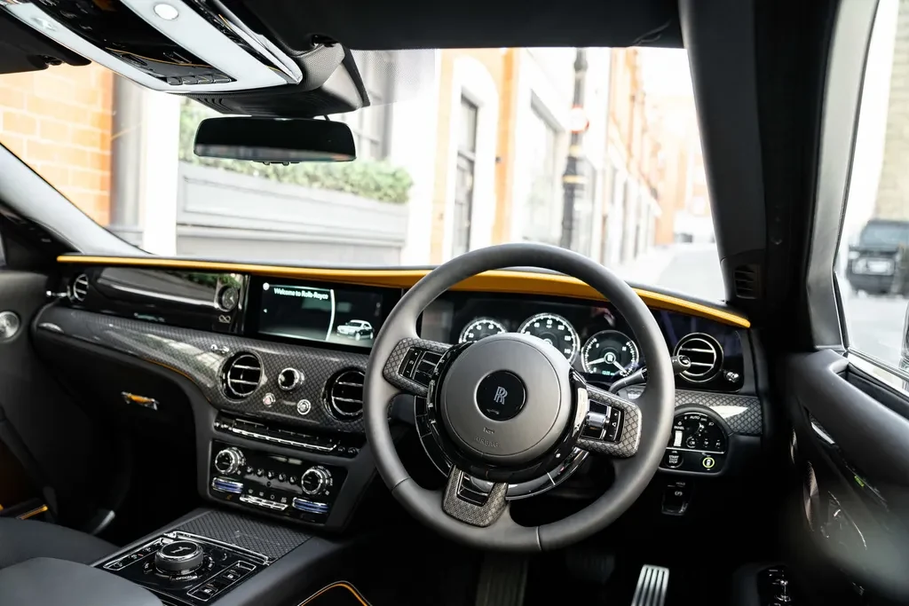 Rolls-Royce Ghost, 4/10