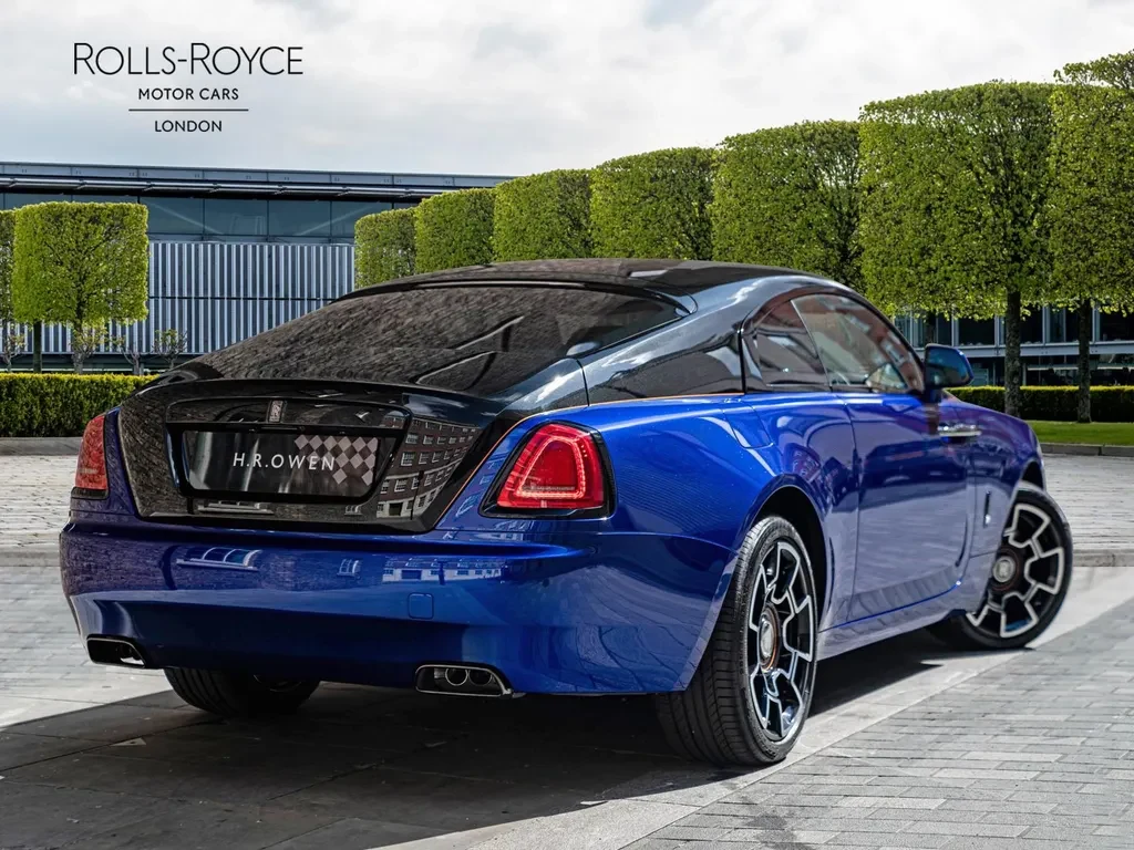 Rolls-Royce Wraith, 2/10
