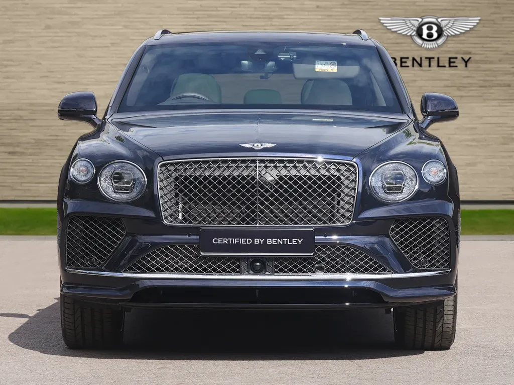 Bentley Bentayga, 9/10