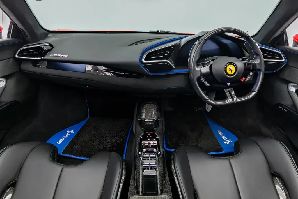 Ferrari 296 GTS, 10/10