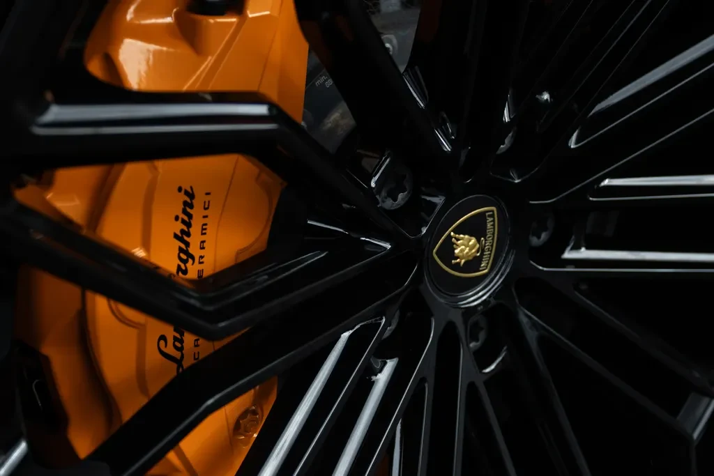 Lamborghini Urus SE, 10/10
