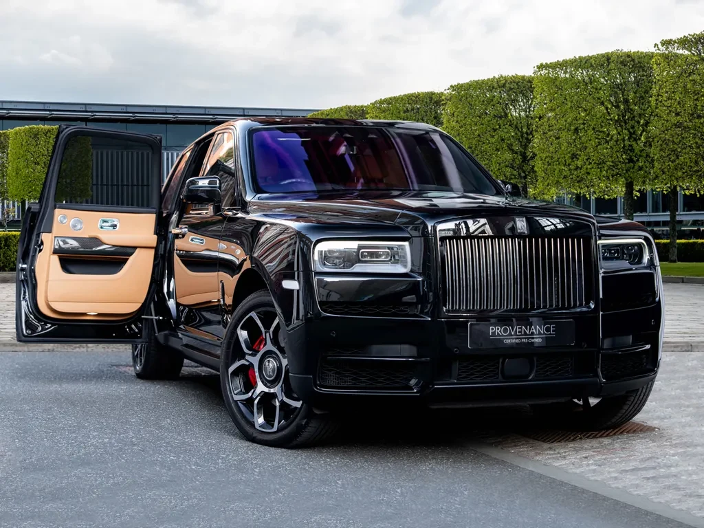 Rolls-Royce Cullinan, 7/10