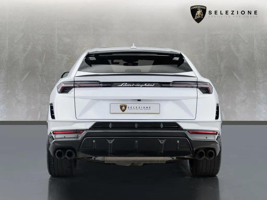 Lamborghini Urus Performante, 4/10