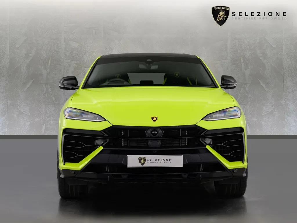 Lamborghini Urus SE, 5/10