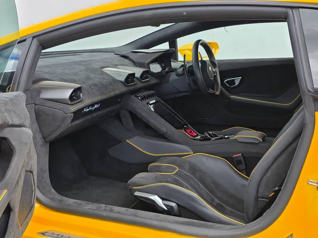 Lamborghini Huracán Tecnica, 6/10