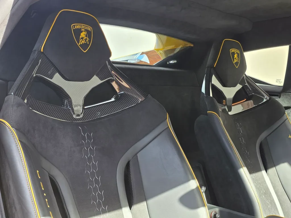Lamborghini Huracán Tecnica, 8/10