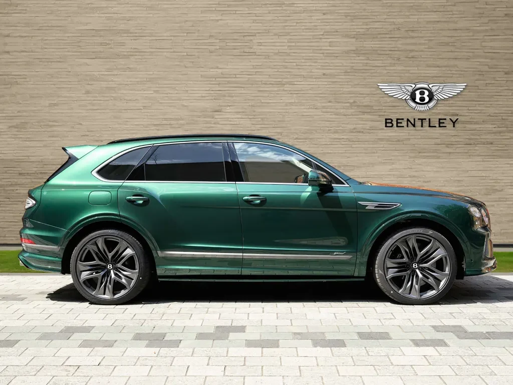 Bentley Bentayga, 5/10