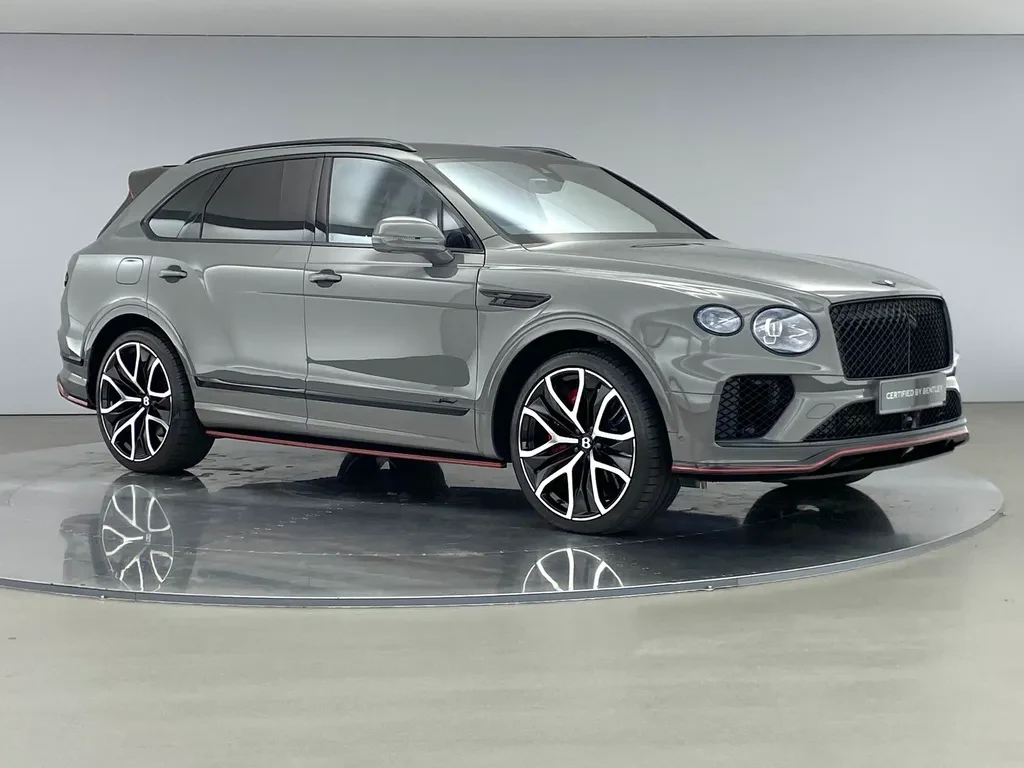 Bentley Bentayga, 2/10