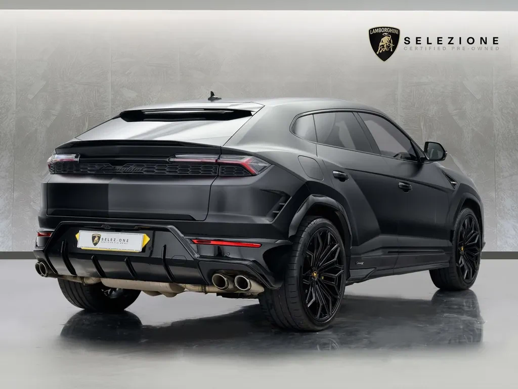 Lamborghini Urus SE, 3/10