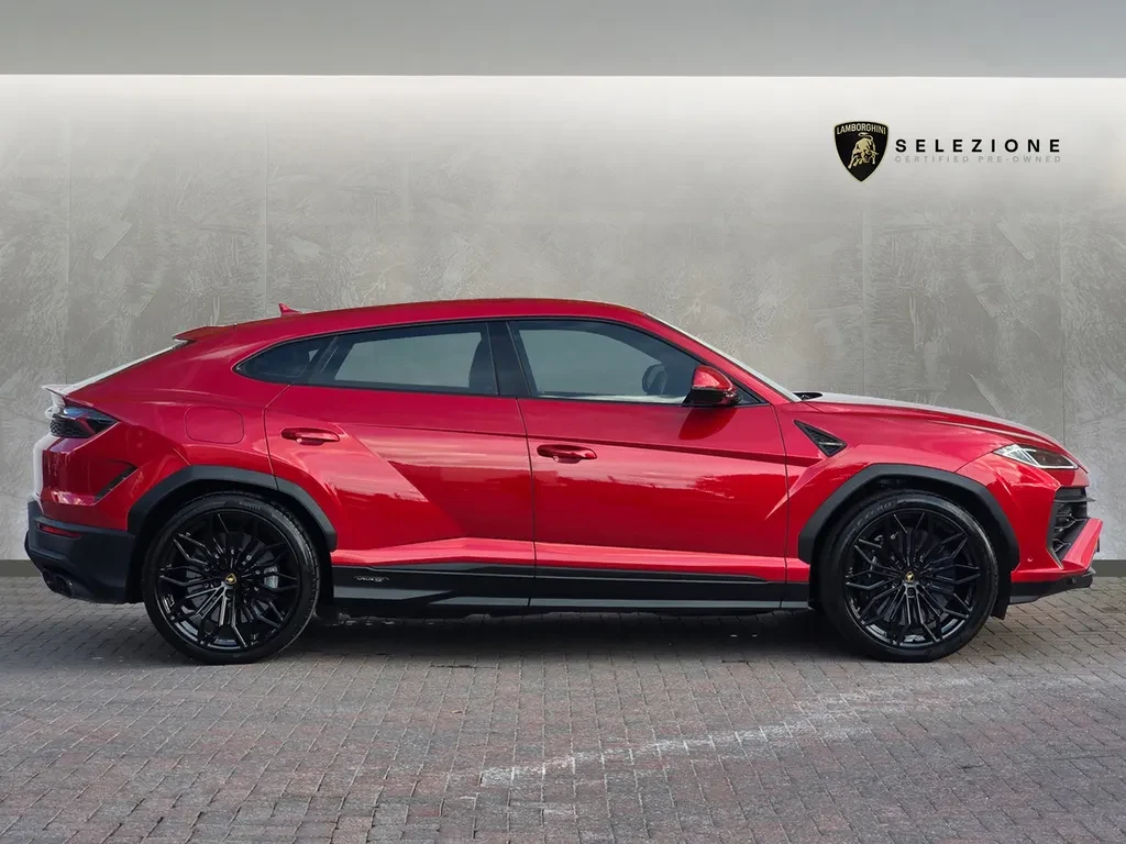 Lamborghini Urus SE, 2/10
