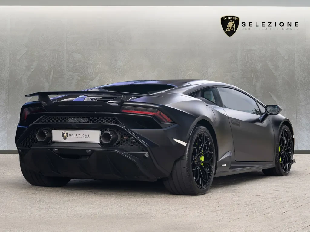 Lamborghini Huracán Tecnica, 3/10