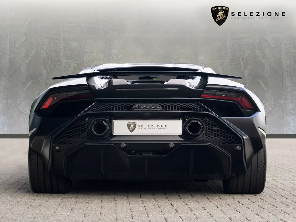 Lamborghini Huracán Tecnica, 4/10
