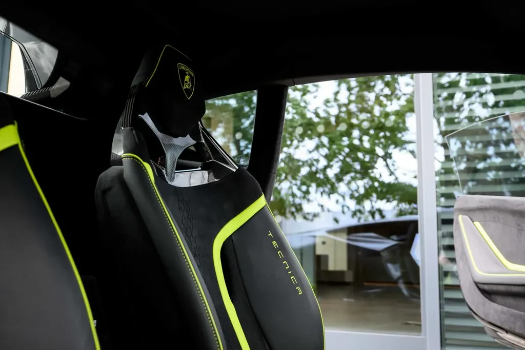 Lamborghini Huracán Tecnica, 8/10