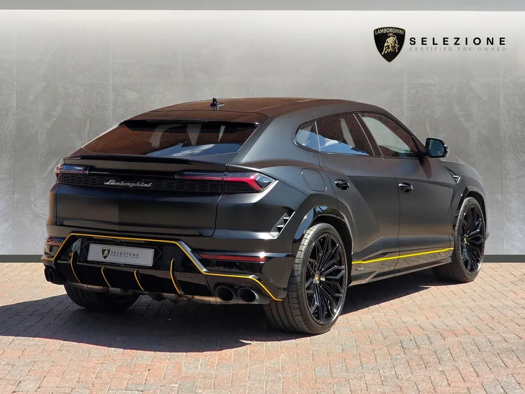 Lamborghini Urus SE, 3/10