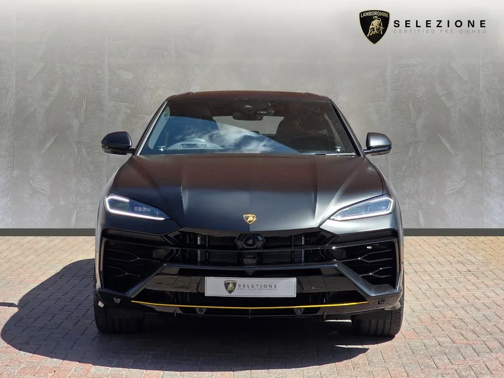 Lamborghini Urus SE, 5/10
