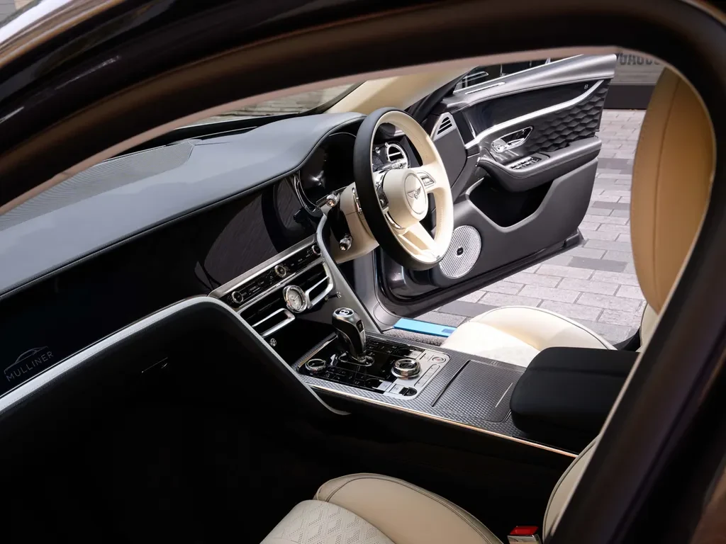 Bentley Flying Spur, 9/10