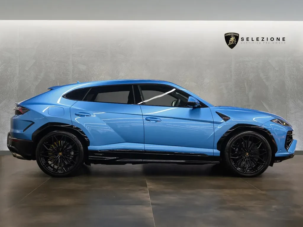 Lamborghini Urus SE, 2/10
