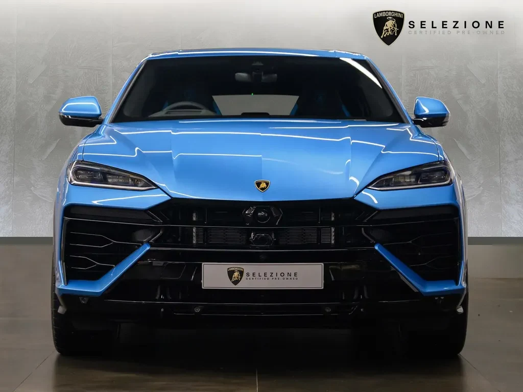 Lamborghini Urus SE, 5/10