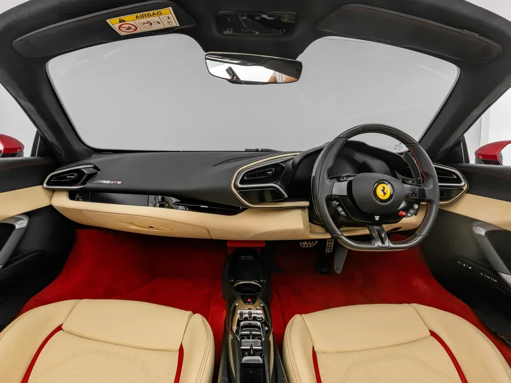 Ferrari 296 GTS, 10/10