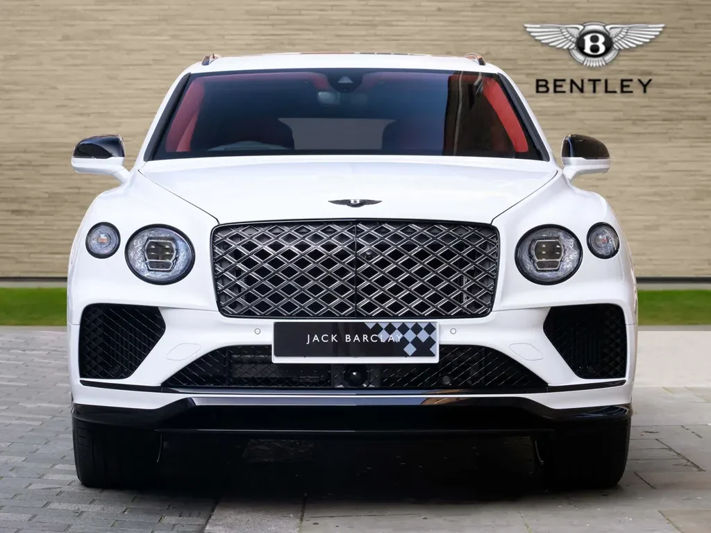 Bentley Bentayga, 8/10