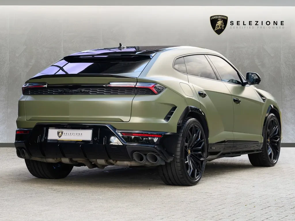 Lamborghini Urus SE, 3/10