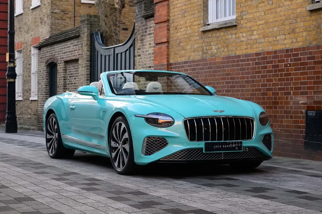 Bentley Continental GTC, full-car front three-quarter view.