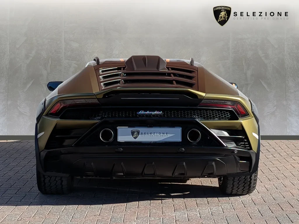 Lamborghini Huracán Sterrato, 4/10