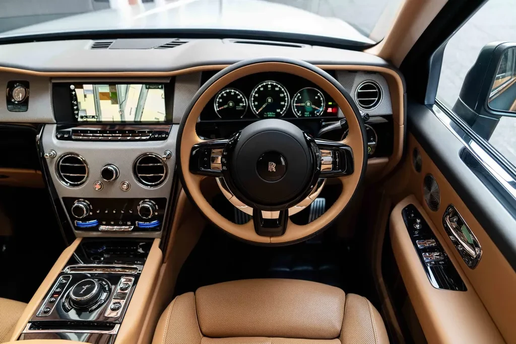 Rolls-Royce Cullinan, 10/10