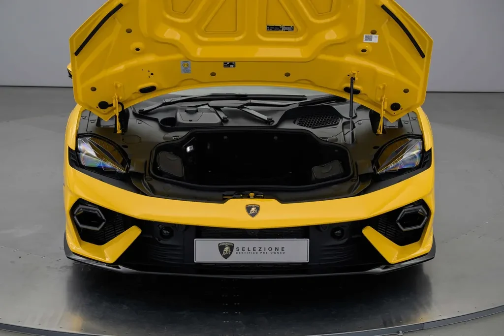 Lamborghini Temerario, 10/10