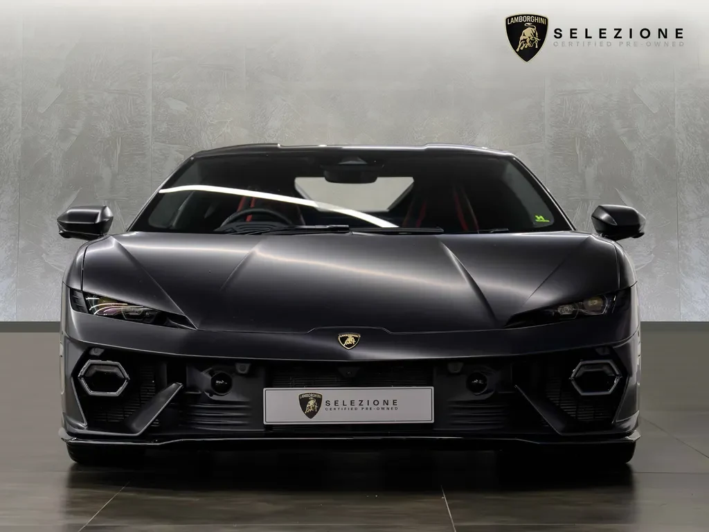 Lamborghini Temerario, 5/10