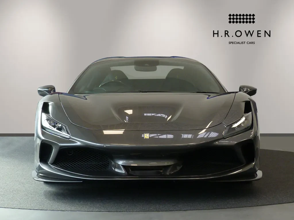 Ferrari F8 Spider, 8/10