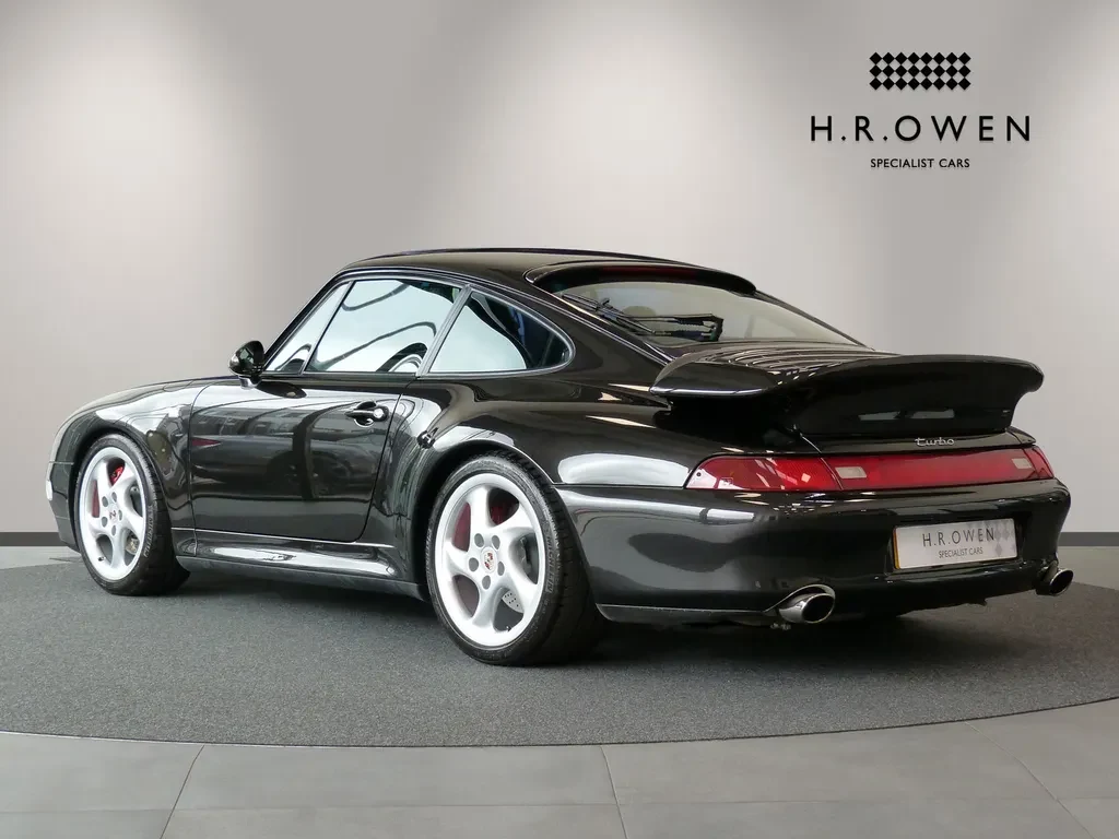 Porsche 911 Turbo, 2/10