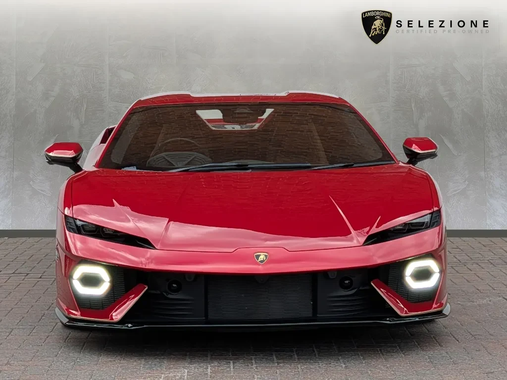 Lamborghini Temerario, 5/10