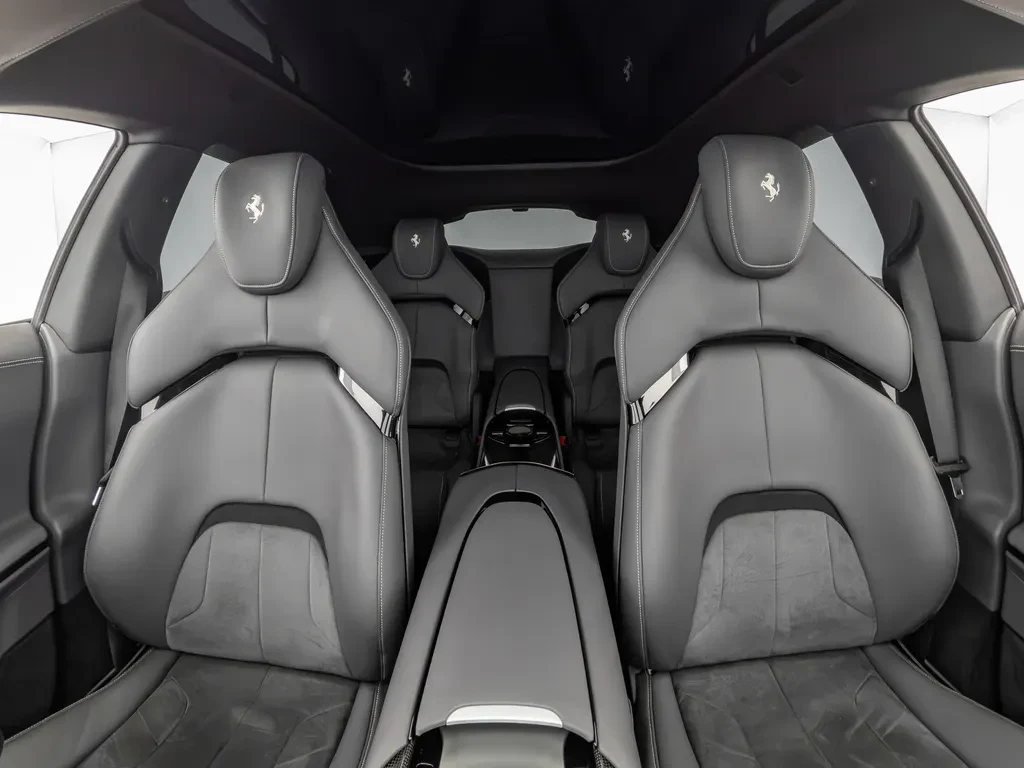 Ferrari Purosangue, 10/10