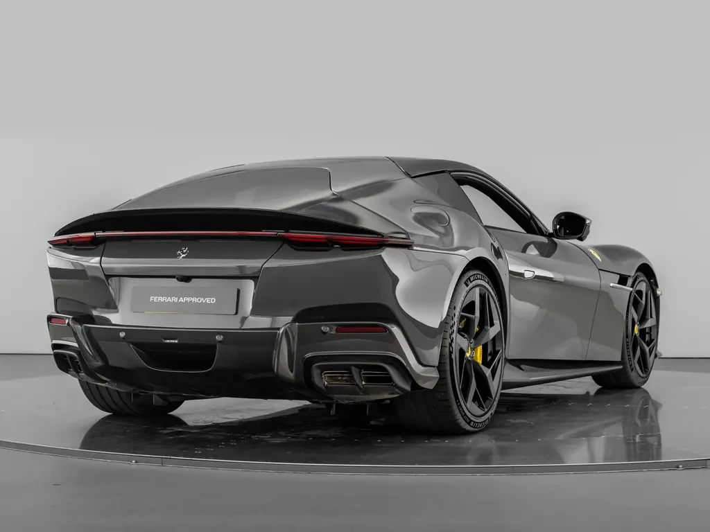 Ferrari 12Cilindri, 4/10