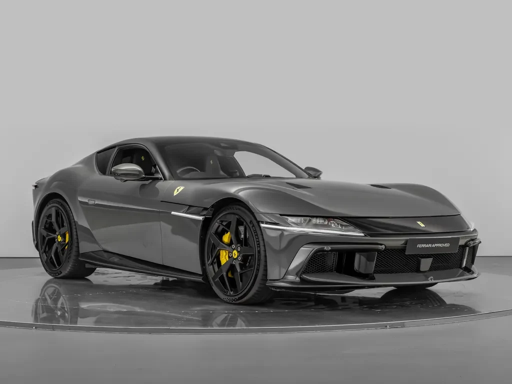 Ferrari 12Cilindri, 6/10