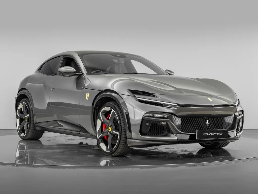 Ferrari Purosangue, 9/10