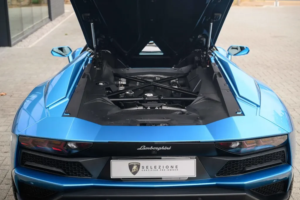 Lamborghini Aventador S Roadster, 10/10