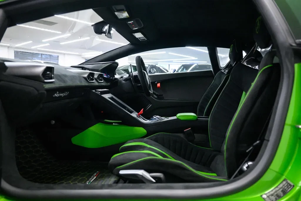 Lamborghini Huracán STO, 6/10