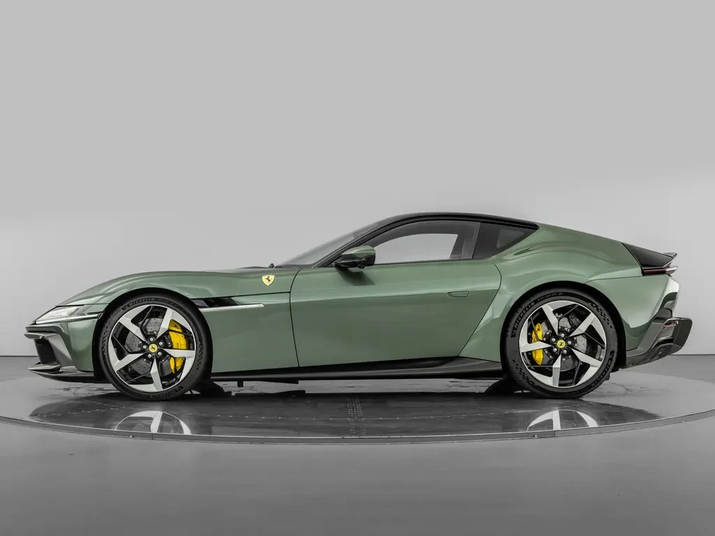 Ferrari 12Cilindri, 5/10