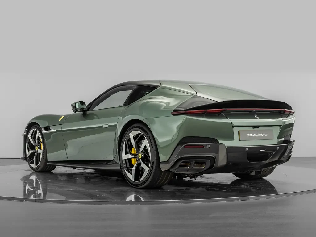 Ferrari 12Cilindri, 6/10