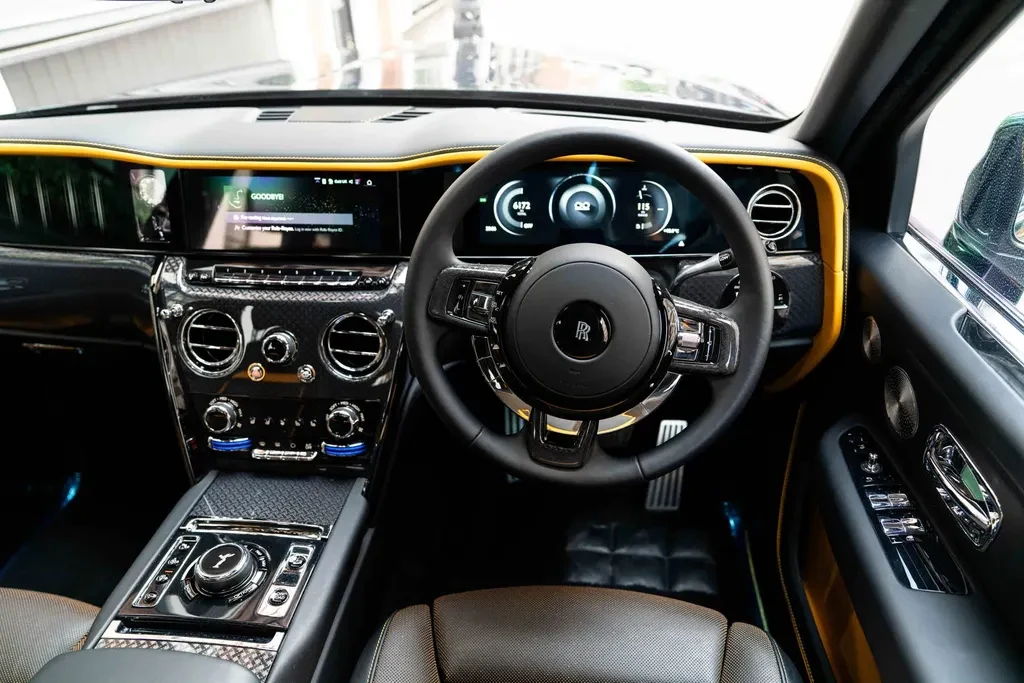 Rolls-Royce Cullinan Series II, 10/10