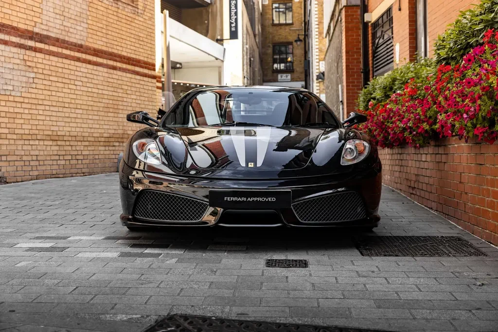 Ferrari 430 Scuderia, 3/10