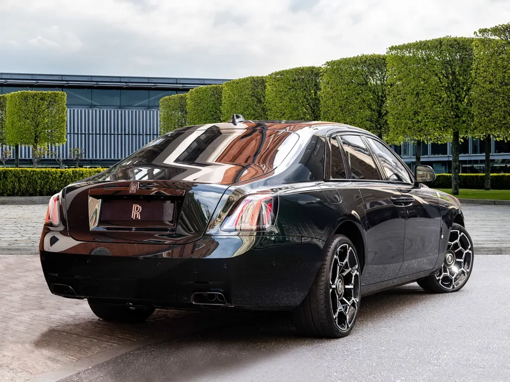 Rolls-Royce Ghost Series II, 2/10